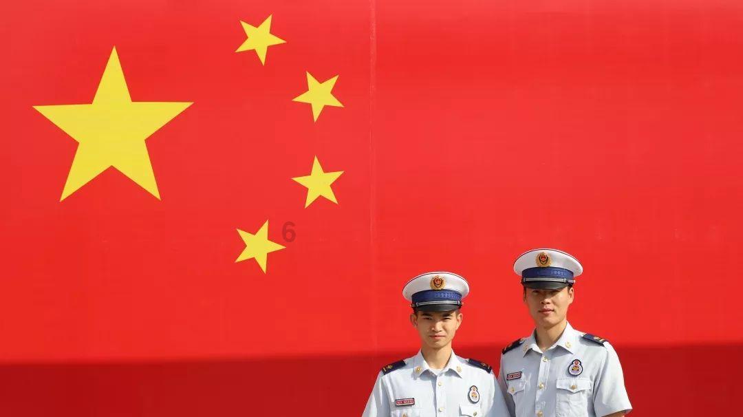 探索世界,回答疑问,尽在男生亲口跟我说过不喜欢我,可是又喜欢我跟他对视,我跟其他男生说话他又盯着看,明显不开心?